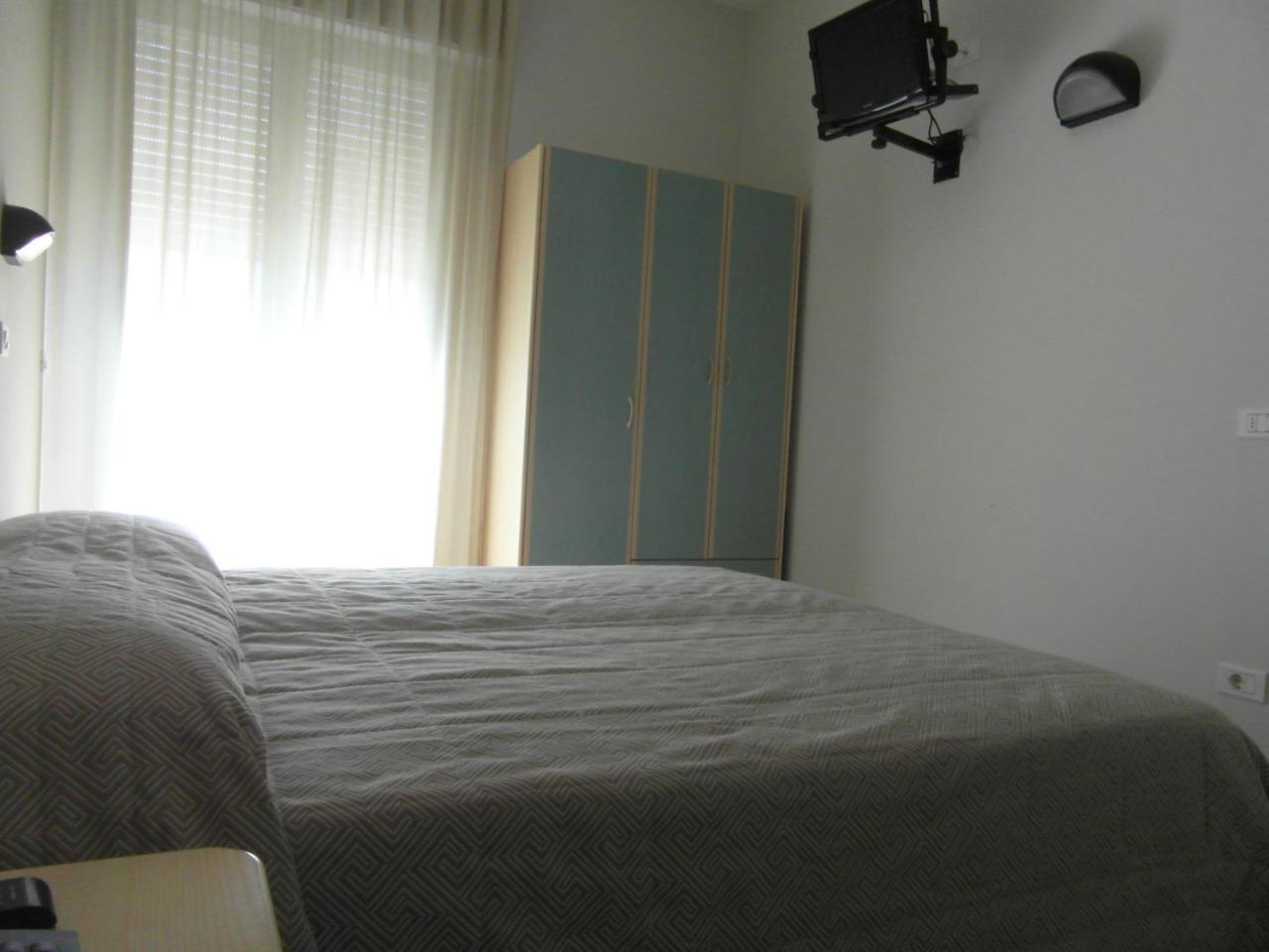Hotel Admiral 체제나티코 외부 사진
